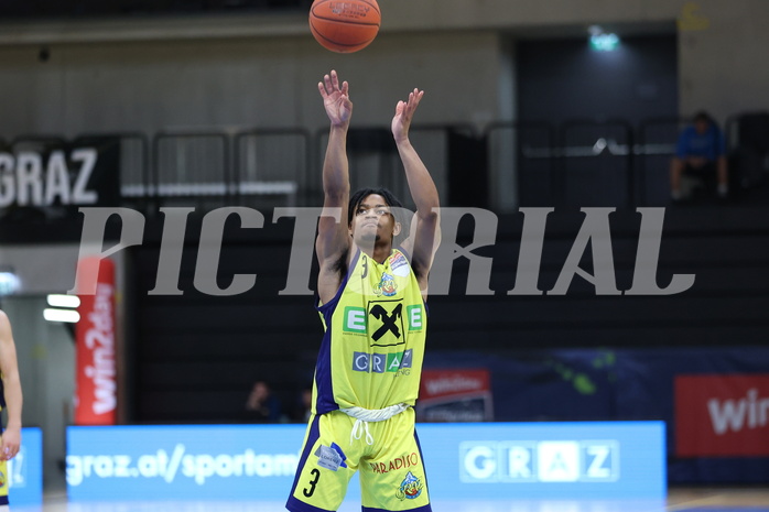 01.11.2022, Graz, Raiffeisen Sportpark Graz, Basketball Austria Cup 2022/23, UBSC Raiffeisen Graz vs. Flyers Wels