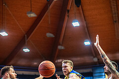 Basketball, Win2Day Superliga 2022/23, Viertelfinale Spiel 1, BC Vienna, UBSC Graz, Jozo Rados (3), Lukas Simoner (12), Ivan Siriscevic (17)
