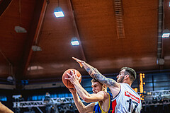Basketball, Win2Day Superliga 2022/23, Viertelfinale Spiel 1, BC Vienna, UBSC Graz, Lukas Simoner (12), Ivan Siriscevic (17)