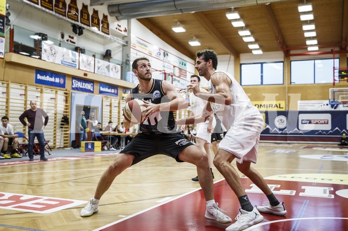 Basketball, Basketball Zweite Liga, Grunddurchgang 5.Runde, Basket Flames, Wörthersee Piraten, Maximilian Kunovjanek (14)