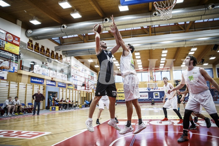 Basketball, Basketball Zweite Liga, Grunddurchgang 5.Runde, Basket Flames, Wörthersee Piraten, Maximilian Kunovjanek (14)