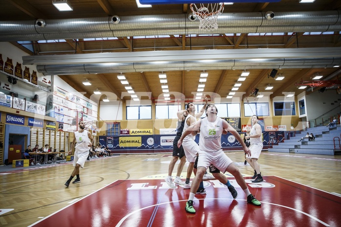 Basketball, Basketball Zweite Liga, Grunddurchgang 5.Runde, Basket Flames, Wörthersee Piraten, Maximilian Kunovjanek (14)