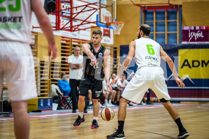 Basketball, Basketball Zweite Liga, Grunddurchgang 5.Runde, Basket Flames, Wörthersee Piraten, Ziga Erculj (4)
