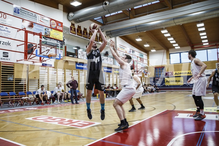 Basketball, Basketball Zweite Liga, Grunddurchgang 5.Runde, Basket Flames, Wörthersee Piraten, Andreas Nuck (11)