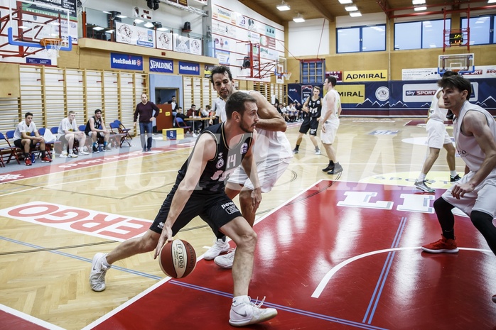 Basketball, Basketball Zweite Liga, Grunddurchgang 5.Runde, Basket Flames, Wörthersee Piraten, Maximilian Kunovjanek (14)