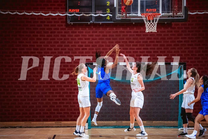 Basketball Basketball Damen Superliga 2021/22, Grunddurchgang 11.Runde Basket Flames vs. Vienna D.C. Timberwolves
