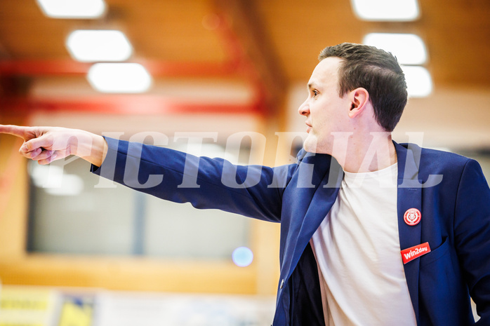 Basketball, Basketball Austria Cup 2024/25, Viertelfinale, Traiskirchen Lions, Oberwart Gunners, Benedikt Danek (Head Coach)