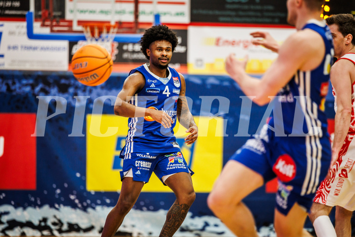 Basketball, Basketball Austria Cup 2024/25, Viertelfinale, Traiskirchen Lions, Oberwart Gunners, Caleb Fields (4)