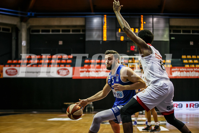 Basketball, bet-at-home Basketball Superliga 2020/21, Grunddurchgang 7. Runde, BC Vienna, Oberwart Gunners, Ignas Fiodorovas (5)