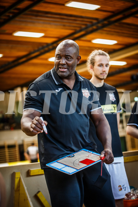 Basketball, Basketball Austria Cup 2021/22, Vorrunde, Mattersburg Rocks, Future Team Steiermark, James WILLIAMS (Headcoach)