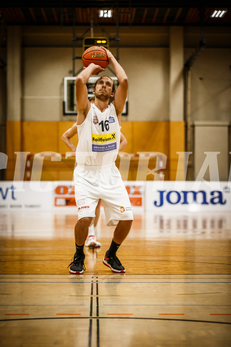 Basketball, Basketball Austria Cup 2021/22, Vorrunde, Mattersburg Rocks, Future Team Steiermark, Lukas GLUDOVATZ (16)
