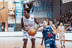 Basketball, Basketball Superliga 2023/24, Grundduchgang Runde 1., Oberwart Gunners, BBC Nord Dragonz, James Graham (11), Valentin Pasterk (6)