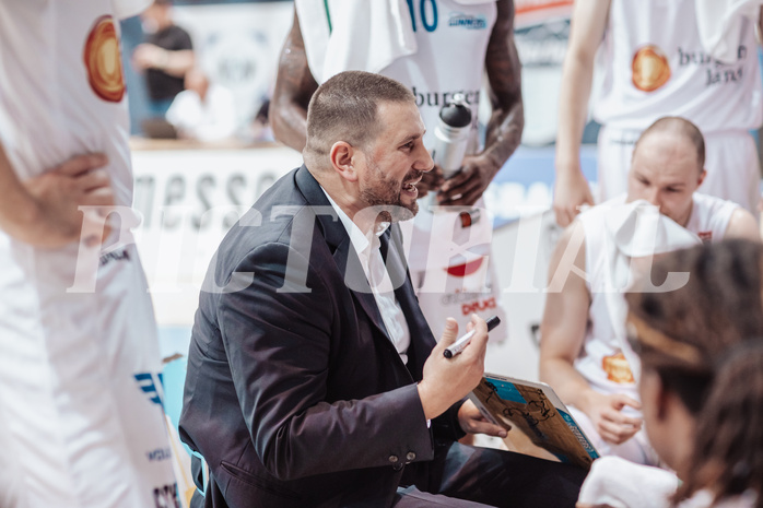 Basketball, Basketball Superliga 2023/24, Grundduchgang Runde 1., Oberwart Gunners, BBC Nord Dragonz, Horst Leitner (Coach)