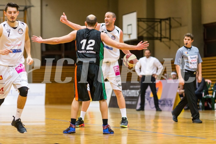 Basketball, 2.Bundesliga, Grunddurchgang 15.Runde, Mattersburg Rocks, Basket Flames, Corey HALLETT (16), Tobias Stadelmann (12)