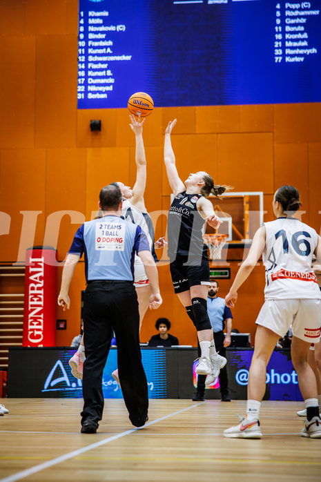 Basketball, Win2Day Basketball Damen Superliga 2024/25, Grunddurchgang 14.Runde, Vienna Timberwolves, Basket Flames, Agnes Kunert (11), Anna Boruta (11)