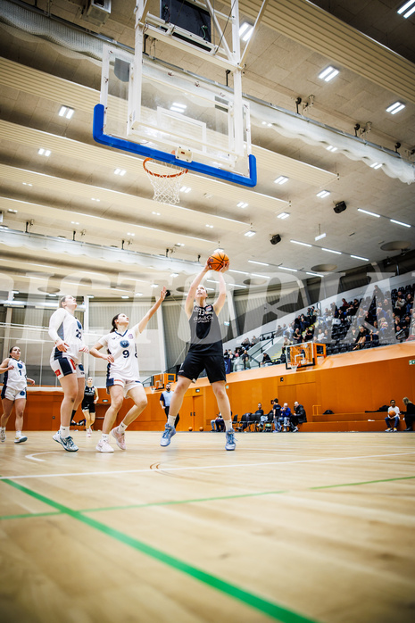 Basketball, Win2Day Basketball Damen Superliga 2024/25, Grunddurchgang 14.Runde, Vienna Timberwolves, Basket Flames, Yevheniia Renhevych (33)