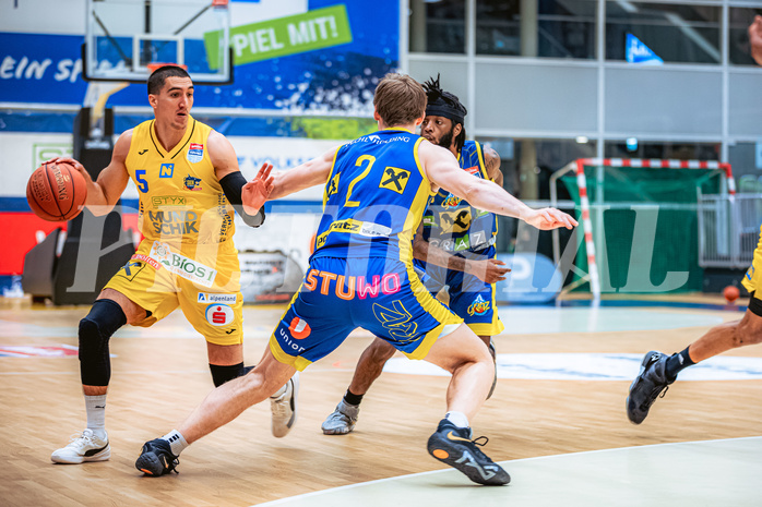 Basketball, Win2Day Superliga 2022/23, Grunddurchgang 19.Runde, SKN St. Pölten Basketball, UBSC Graz, Philip Jalalpoor (5)