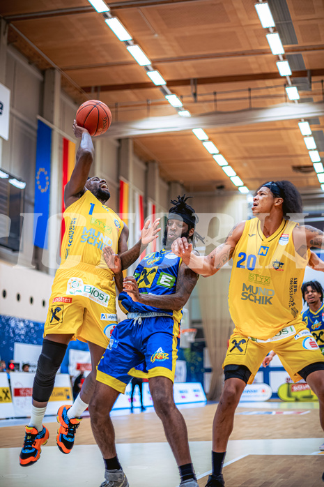 Basketball, Win2Day Superliga 2022/23, Grunddurchgang 19.Runde, SKN St. Pölten Basketball, UBSC Graz, Kelvin Lewis (1)