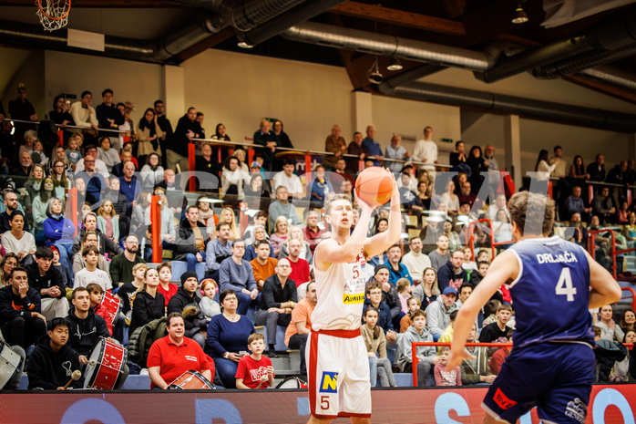 Basketball, win2day Basketball Superliga 2022/23, Grunddurchgang 19.Runde, Traiskirchen Lions, BBC Nord Dragonz, Hannes Joseph Kogelnik (5)