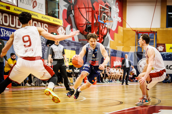 Basketball, win2day Basketball Superliga 2022/23, Grunddurchgang 19.Runde, Traiskirchen Lions, BBC Nord Dragonz, Ognjen Drljaca (4)