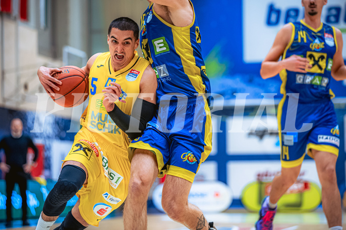 Basketball, Win2Day Superliga 2022/23, Grunddurchgang 19.Runde, SKN St. Pölten Basketball, UBSC Graz, Philip Jalalpoor (5)
