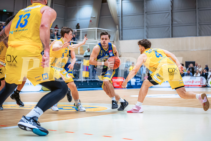 Basketball, Win2Day Superliga 2022/23, Grunddurchgang 19.Runde, SKN St. Pölten Basketball, UBSC Graz, Paul Isbetcherian (9)