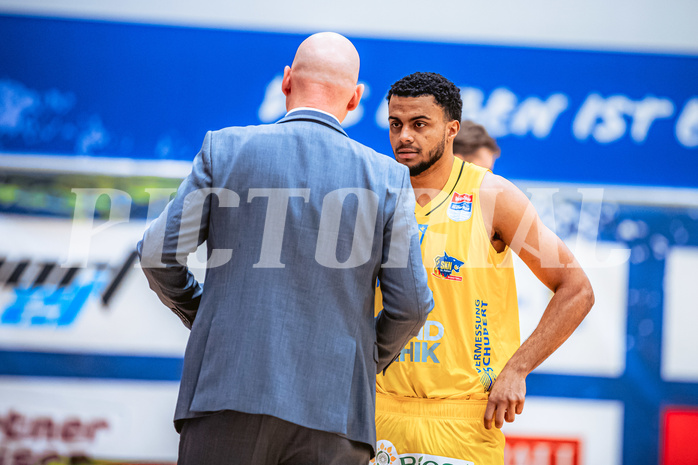 Basketball, Win2Day Superliga 2022/23, Grunddurchgang 19.Runde, SKN St. Pölten Basketball, UBSC Graz, Steven Kaltenbrunner (7)