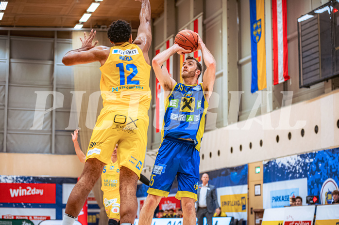 Basketball, Win2Day Superliga 2022/23, Grunddurchgang 19.Runde, SKN St. Pölten Basketball, UBSC Graz, Tanner Giddings (15)