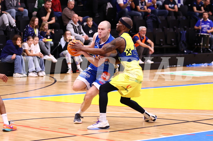 01.11.2023, Graz, Raiffeisen Sportpark Graz, Basketball Superliga 2023/24, Grunddurchgang, Runde 5, UBSC Raiffeisen Graz vs. Unger Steel Gunners Oberwart 