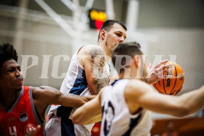 Basketball, Win2Day Superliga 2023/24, Grunddurchgang 5.Runde, Vienna Timberwolves, Traiskirchen Lions, Ziga Fifolt (13)