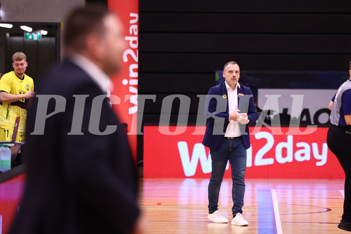 01.11.2023, Graz, Raiffeisen Sportpark Graz, Basketball Superliga 2023/24, Grunddurchgang, Runde 5, UBSC Raiffeisen Graz vs. Unger Steel Gunners Oberwart 