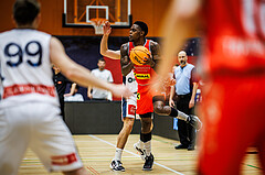 Basketball, Win2Day Superliga 2023/24, Grunddurchgang 5.Runde, Vienna Timberwolves, Traiskirchen Lions, Davon Clare (5)