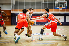 Basketball, Win2Day Superliga 2023/24, Grunddurchgang 5.Runde, Vienna Timberwolves, Traiskirchen Lions, Jonas John (99)