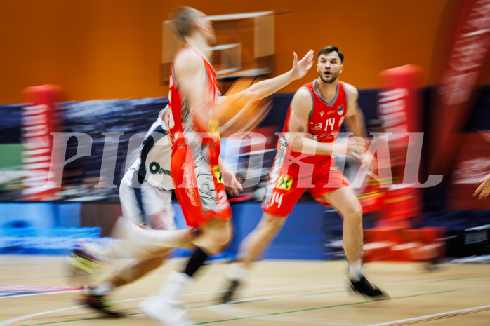 Basketball, Win2Day Superliga 2023/24, Grunddurchgang 5.Runde, Vienna Timberwolves, Traiskirchen Lions, Maximilian Schuecker (14)