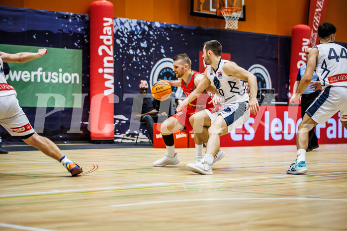 Basketball, Win2Day Superliga 2023/24, Grunddurchgang 5.Runde, Vienna Timberwolves, Traiskirchen Lions, Edgars Lasenbergs (25)