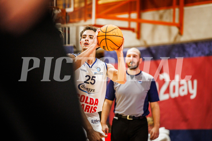 Basketball, win2day Basketball Superliga 2023/224, Grunddurchgang Runde 5, BBC Nord Dragonz, SKN St. Pölten, Lukas Hahn (25)