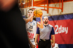 Basketball, win2day Basketball Superliga 2023/224, Grunddurchgang Runde 5, BBC Nord Dragonz, SKN St. Pölten, Lukas Hahn (25)