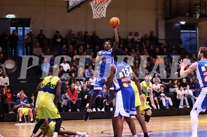 01.11.2023, Graz, Raiffeisen Sportpark Graz, Basketball Superliga 2023/24, Grunddurchgang, Runde 5, UBSC Raiffeisen Graz vs. Unger Steel Gunners Oberwart 