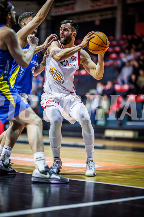 Basketball, Win2Day Superliga 2024/25, 5. Qualifikationsrunde, BC Vienna, SKN St. Pölten, Ivan Gavrilovic (23)