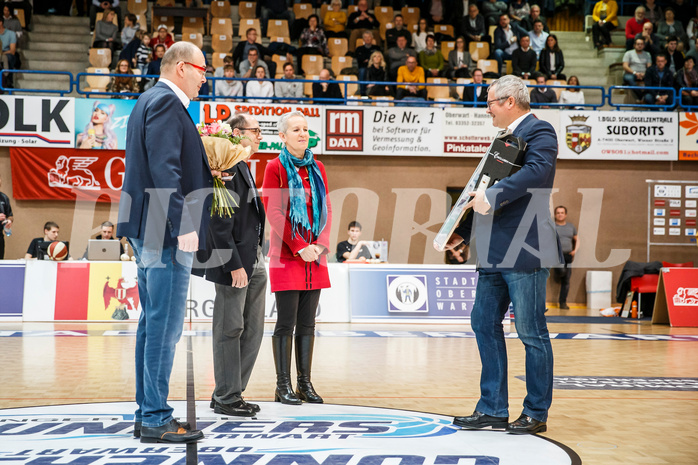 Basketball, Admiral Basketball Superliga 2019/20, Grunddurchgang 16.Runde, Oberwart Gunners, Klosterneuburg Dukes, Ehrung Dr. Ziegner