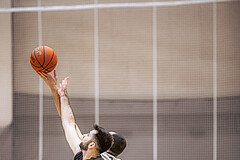 Basketball, Basketball Zweite Liga 2022/23, Grunddurchgang 16.Runde, Basket Flames, Wörthersee Piraten, Marin Sliskovic (21), Ernesto Bergendahl (9)