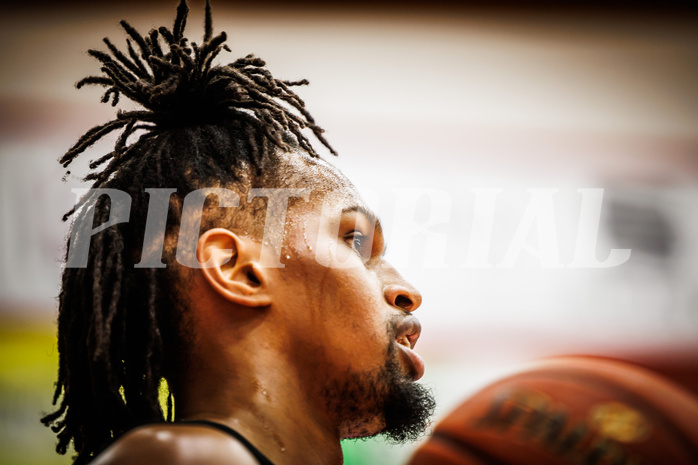 Basketball, win2day Basketball Superliga 2022/23, Grunddurchgang 21.Runde, Traiskirchen Lions, Flyers Wels, A. Terell Glenn (5)