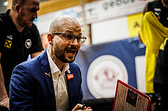 Basketball, win2day Basketball Superliga 2022/23, Grunddurchgang 21.Runde, Traiskirchen Lions, Flyers Wels, Sebastian Waser (Head Coach)