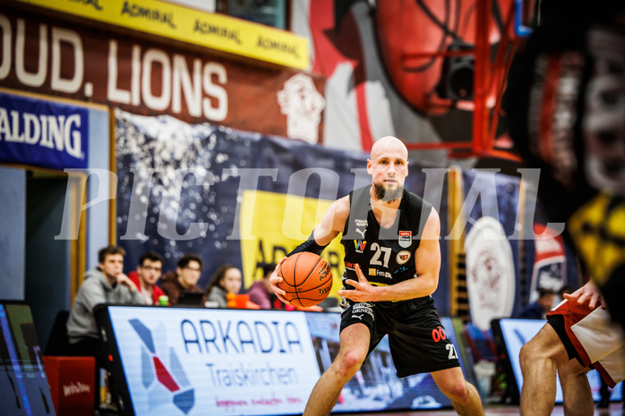 Basketball, win2day Basketball Superliga 2022/23, Grunddurchgang 21.Runde, Traiskirchen Lions, Flyers Wels, Christian Von Fintel (27)
