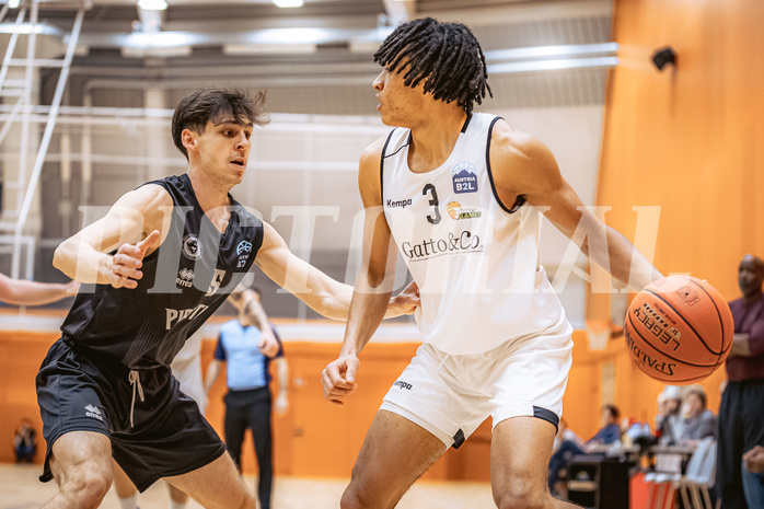 Basketball, Basketball Zweite Liga 2022/23, Grunddurchgang 16.Runde, Basket Flames, Wörthersee Piraten, Felix Leindecker (5), Yann Grandperret (3)