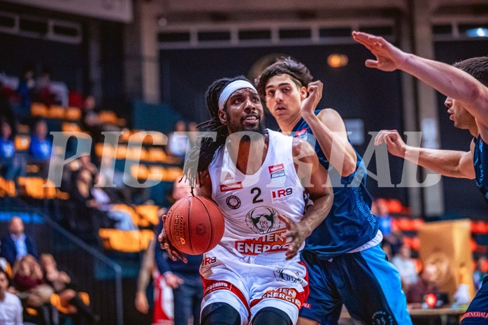 Basketball, Win2Day Superliga 2022/23, Grunddurchgang 21.Runde, BC GGMT Vienna, Vienna Timberwolves, Carlos Novas Mateo (2)