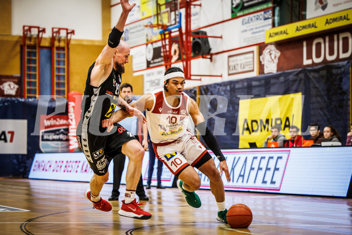 Basketball, win2day Basketball Superliga 2022/23, Grunddurchgang 21.Runde, Traiskirchen Lions, Flyers Wels, Evan Taylor (10)