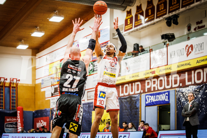 Basketball, win2day Basketball Superliga 2022/23, Grunddurchgang 21.Runde, Traiskirchen Lions, Flyers Wels, Evan Taylor (10)