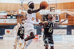 Basketball, Basketball Superliga 2023/24, Gunddurchgang 9. Runde, Oberwart Gunners, Flyers Wels, Munis Tutu (10), Terell Allen (2)