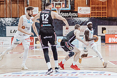 Basketball, Basketball Superliga 2023/24, Gunddurchgang 9. Runde, Oberwart Gunners, Flyers Wels, Daniel Koeppel (14), Arvydas Gydra (12), Munis Tutu (10)